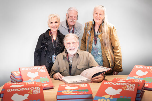 Woodstock – 3 Days of Peace & Music- special signed & limited Edition of 150