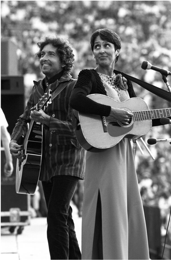 Bob Dylan and Joan Baez Pasadena 1982