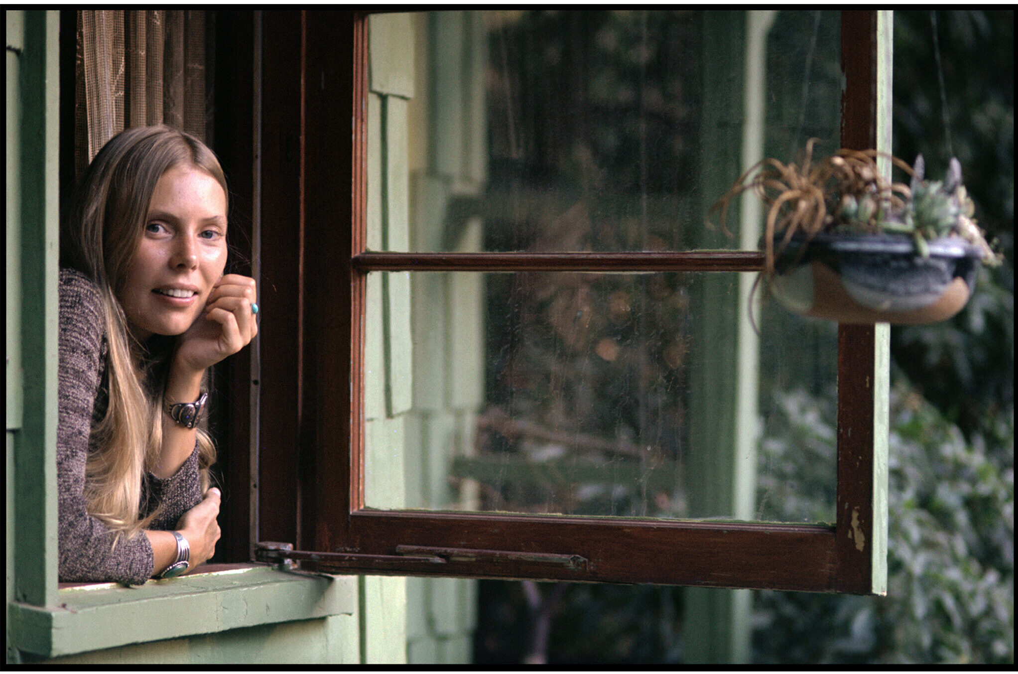 Joni Mitchell, "Our House", Laurel Canyon, CA, 1970